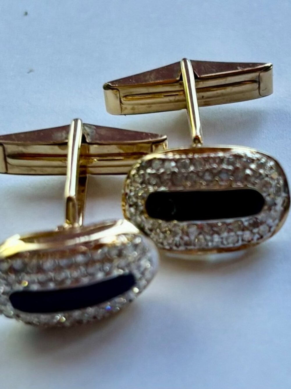Onyx and Diamond 14k yellow gold Cuff Link